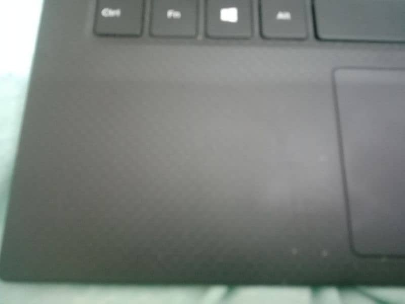 Dell XPS Laptop (03235540436) 0