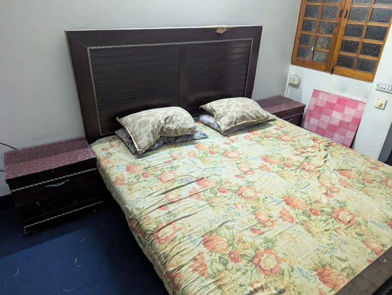 bed with side tables 1