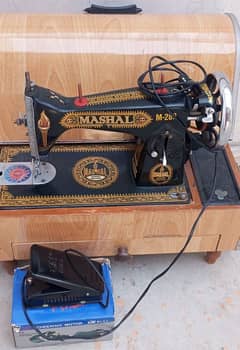 new sewing machine. excelent condition with moter