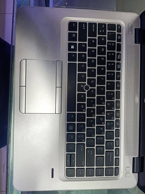 HP Elitebook 840r gr Touchscreen core i5 8th genwhen cntct03113286097 2