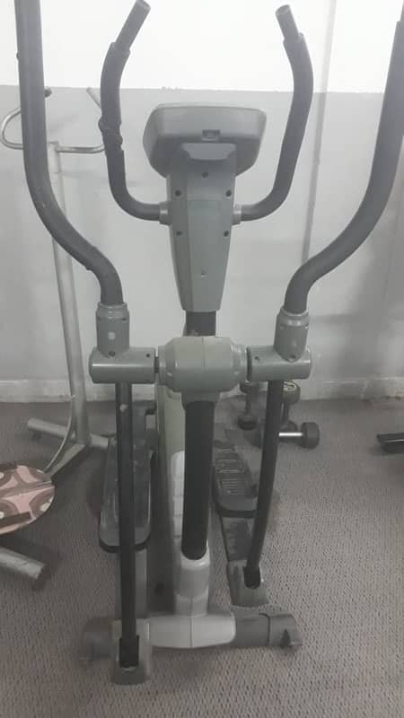 gym equipment 1