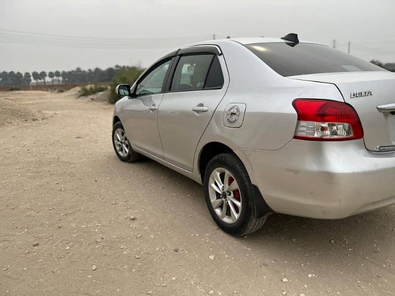 Toyota Belta 2009 4