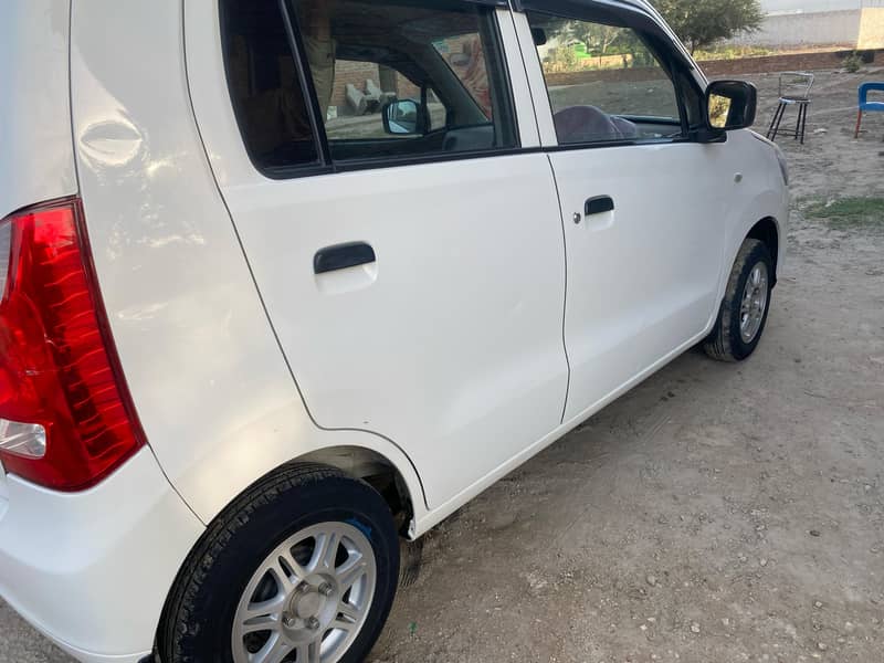 Suzuki Wagon R 2016 3