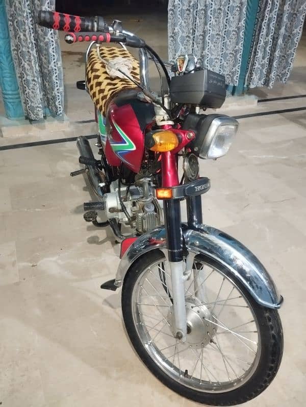 LIKE BRAND NEW BIKE 0346/ 33099 51 WhatsApp 7
