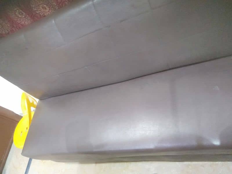 5 seater restaurant sofa for sale for commerical use 1