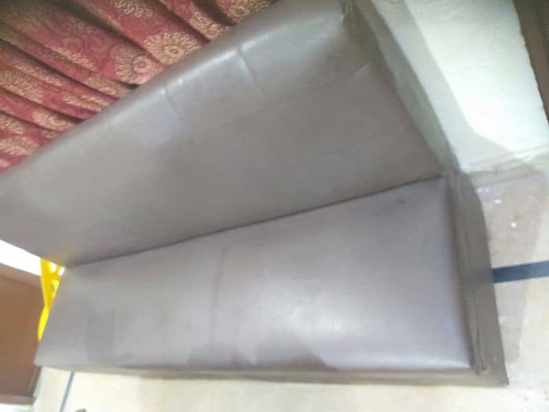 5 seater restaurant sofa for sale for commerical use 2