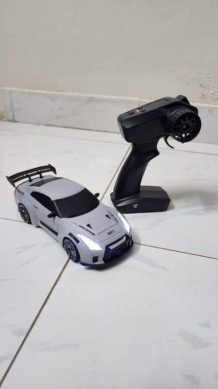 Brand new 4wd RC drift car 20km speed 0