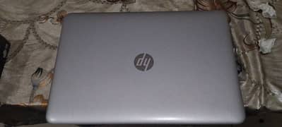 hp laptop good condition 9/10     price Kam ho sakti he