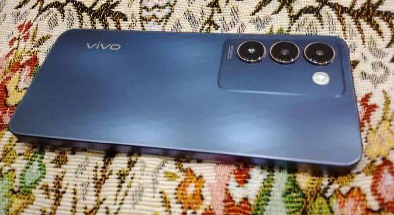 vivo Y100 2