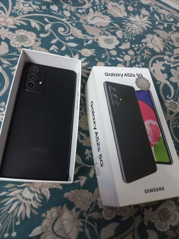 Samsung A52S with box 3