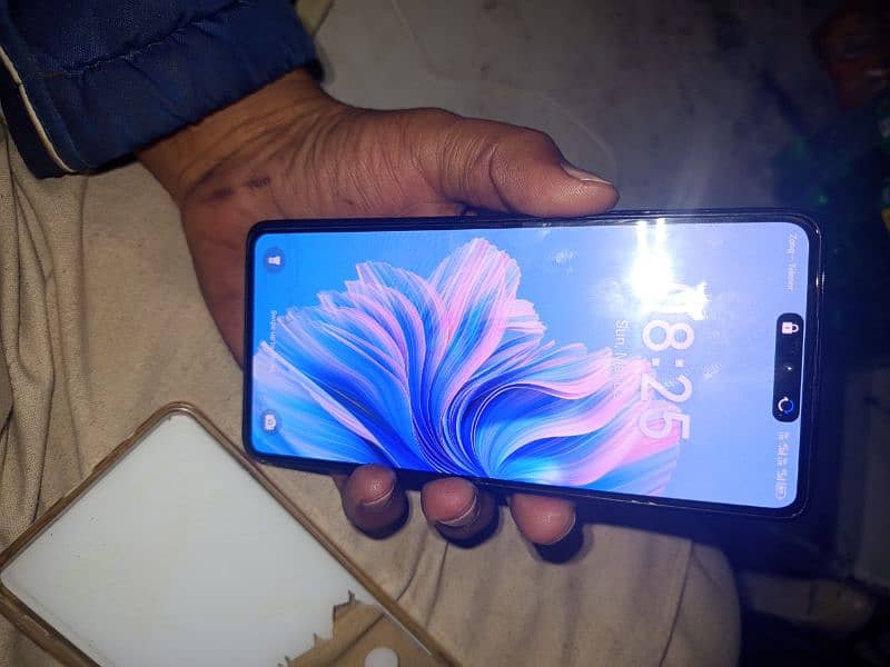 techno camon 20=8+8gb 256gb only exchange 6