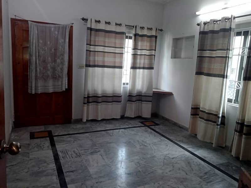 G11,1 House 30,60 Upper For Rent Wide Street 1