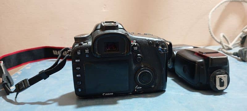 canon 7D 4