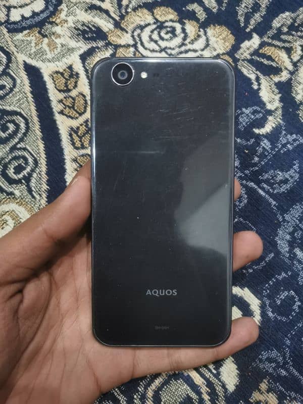 Aquos SH-04H 0