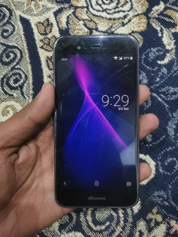 Aquos SH-04H 2