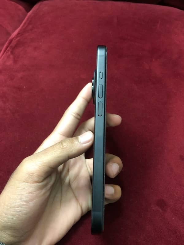 Iphone 15 JV 1
