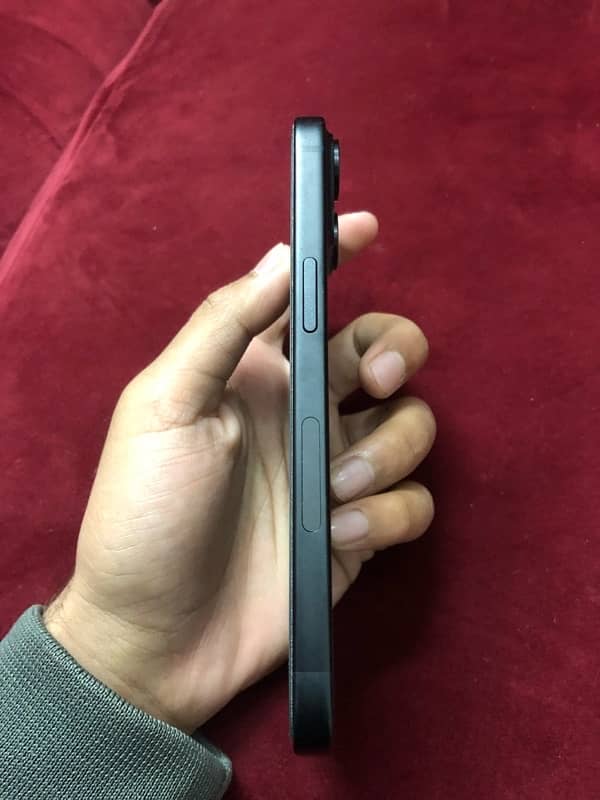 Iphone 15 JV 3