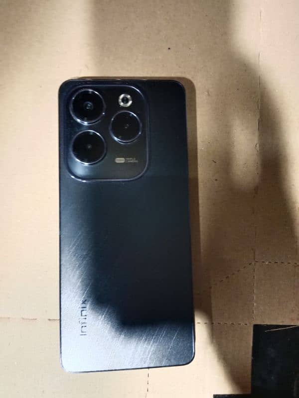 infinix hot 40 pro 3