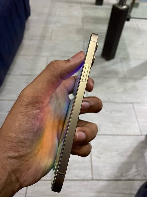 iphone 12 pro max 128gb pta approved gold 4