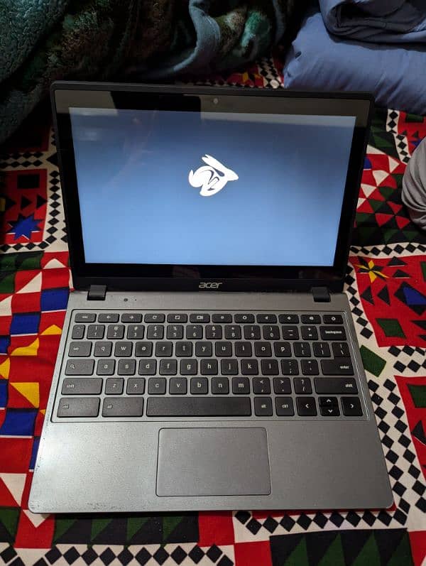 Acer Chromebook C-720 Touchscreen 0