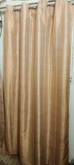 6 curtains like new