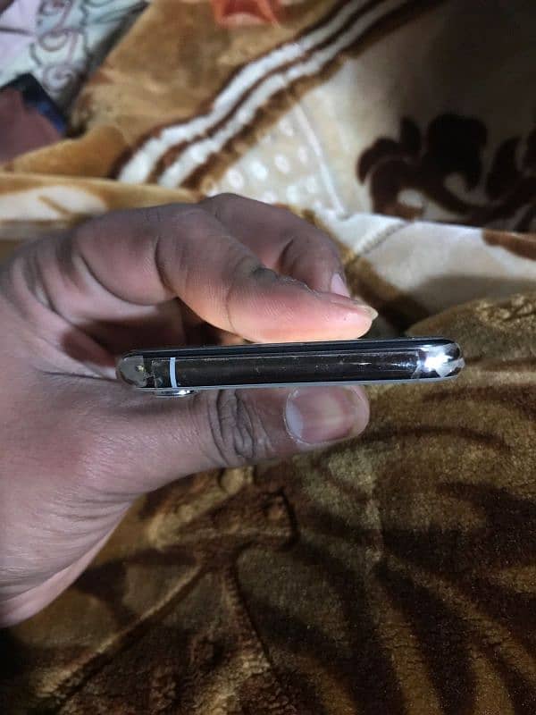 iphone XS NoN PTA 3