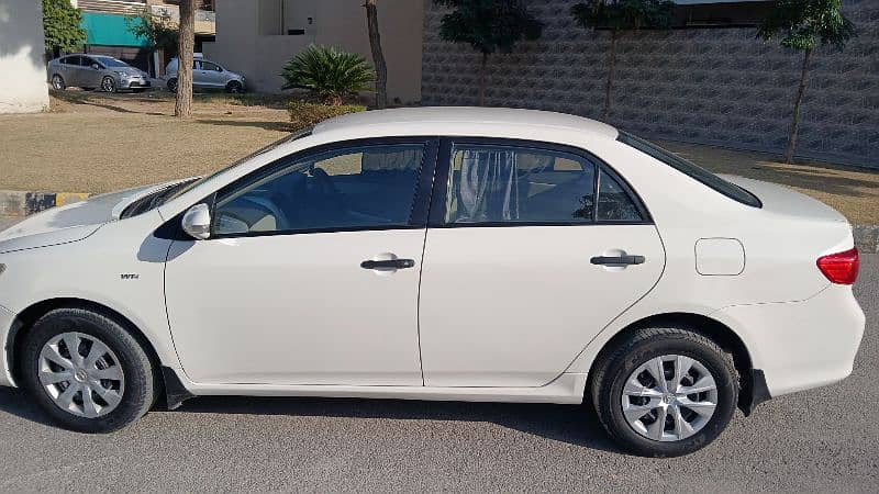 Toyota Corolla GLI 2010 1