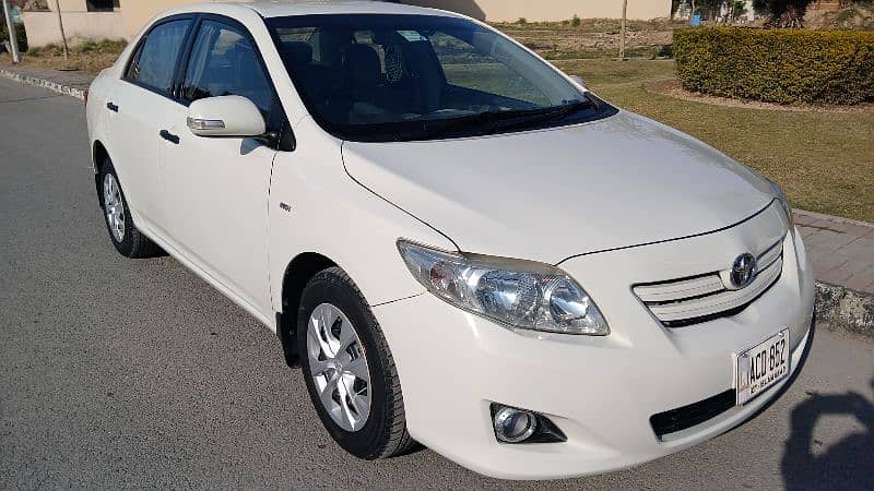 Toyota Corolla GLI 2010 11