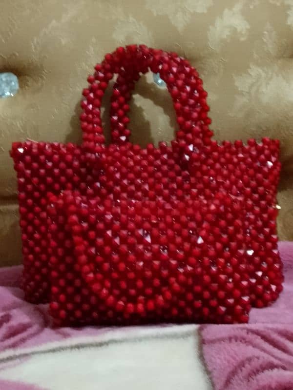 Red beads bag 0