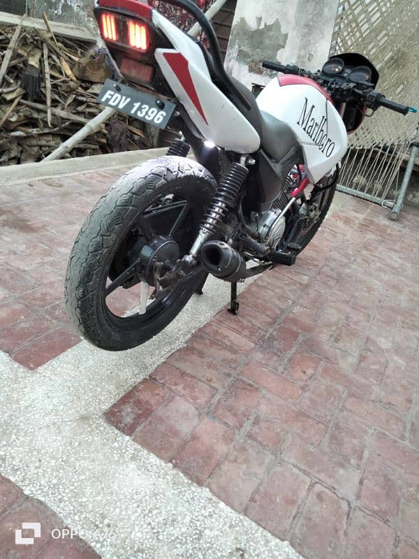 o3o2. o873485 A1 condition engine excellent bike pr bhot kharcha howa h 2