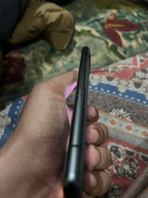 Google Pixel 7A 1