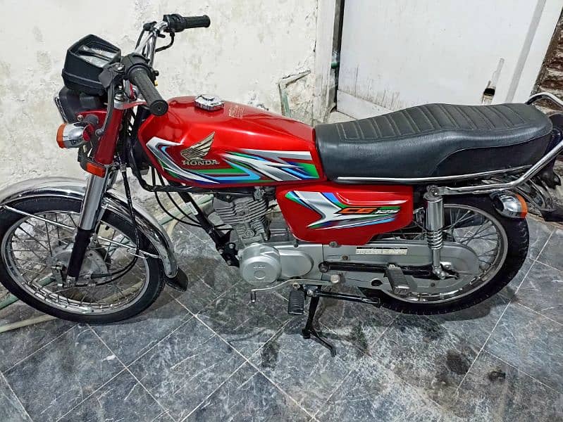 2023 model Honda 125 5