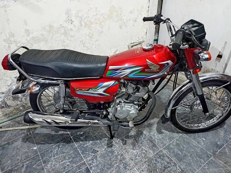 2023 model Honda 125 6