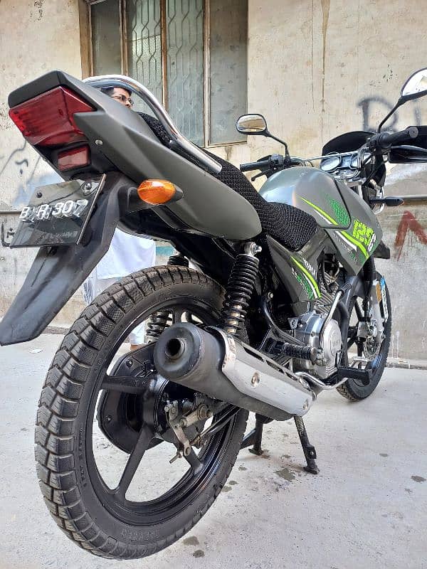 Yahama YBR 125 G 1