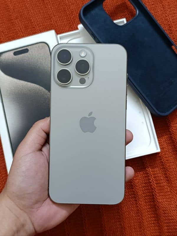 iphone 15 pro max 512gb HK (Pta Approved) Natural Titanium 0