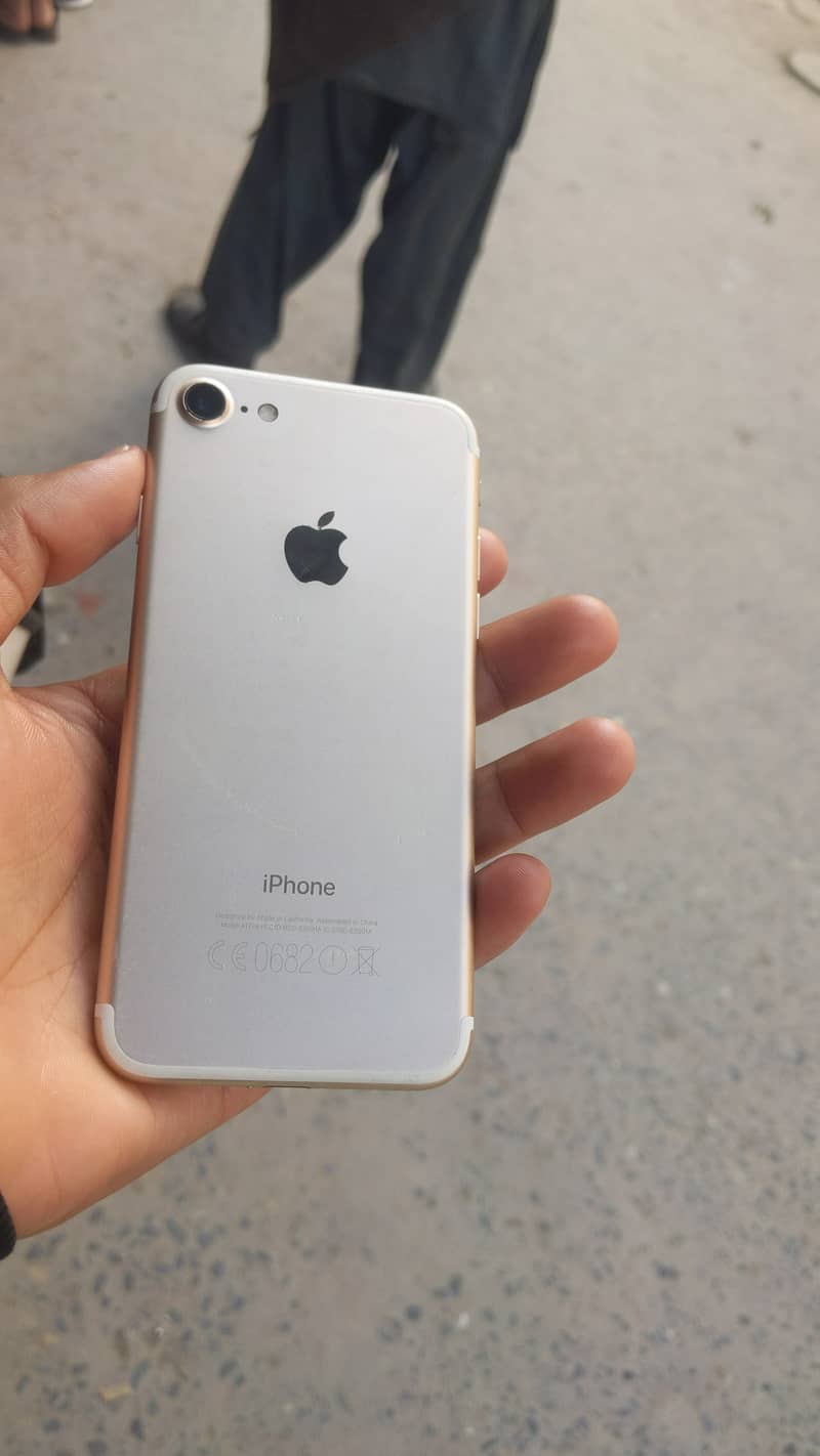 iPhone 7 32GB PTA approve 7