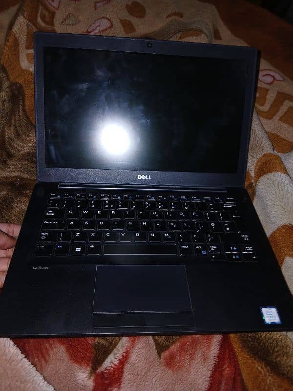 Dell core i5 7 gen 8/256 3