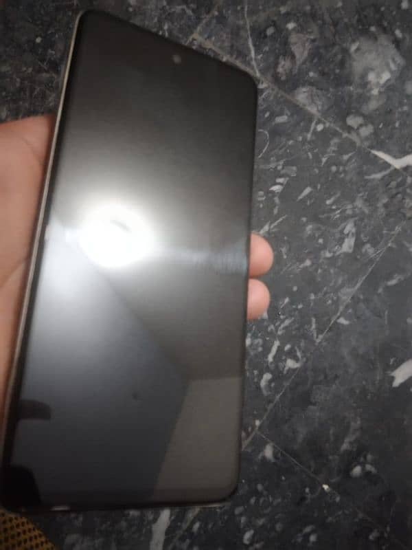 Infinix hote 40 i 8/128 5