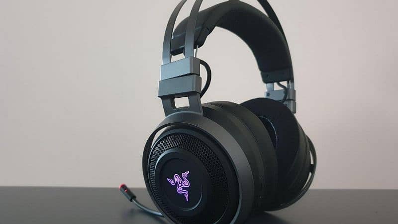 Razer Nari Ultimate Original Headphone 1