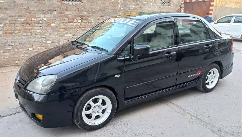 Suzuki Liana 2006 genuine condition 4