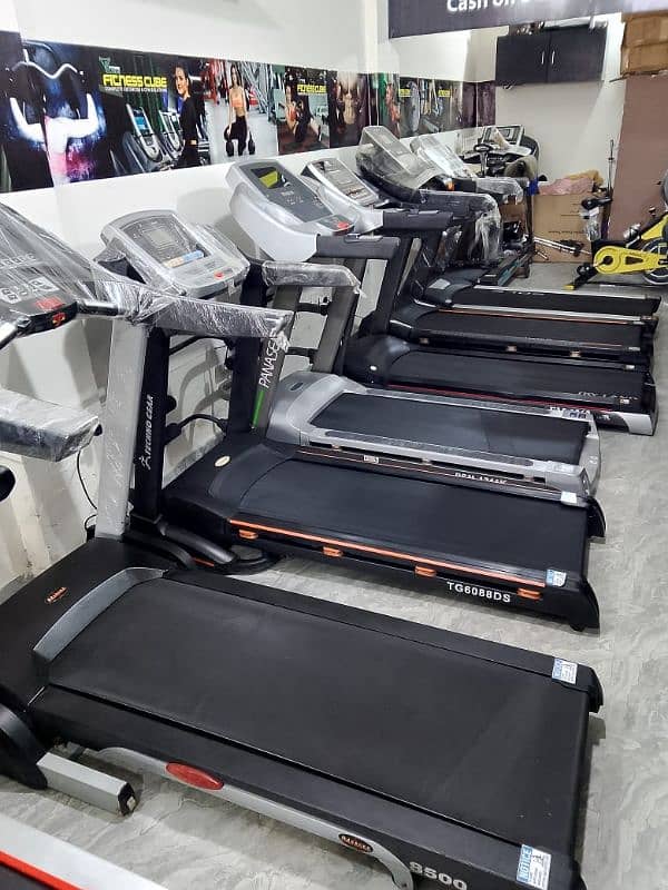 UAE IMPORTED TREADMILLS AVAILABLE. . . (CASH ON DELIVERY)0333*711*9531 4