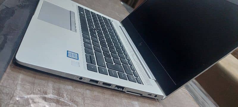 HP EliteBook G840 G5 i5 8th Gen 1