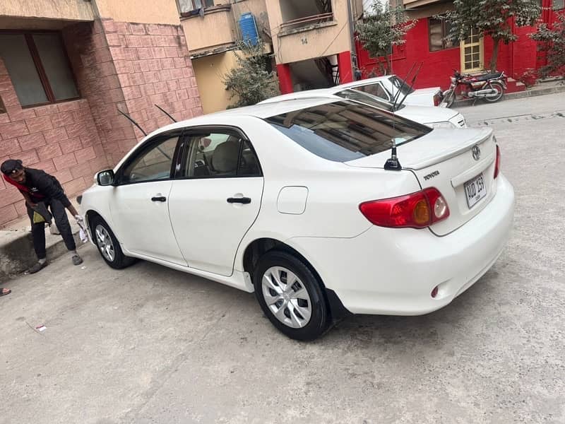 Toyota Corolla GLI 2010 3