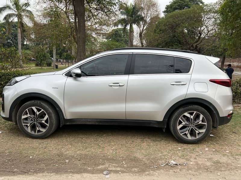 KIA Sportage 2022 1