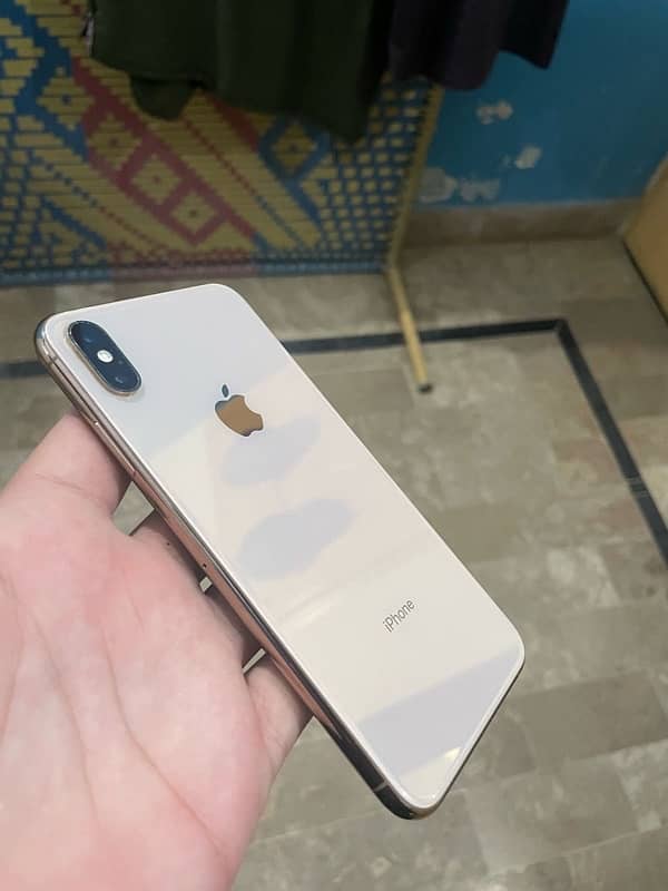 IPhone XS Max 5