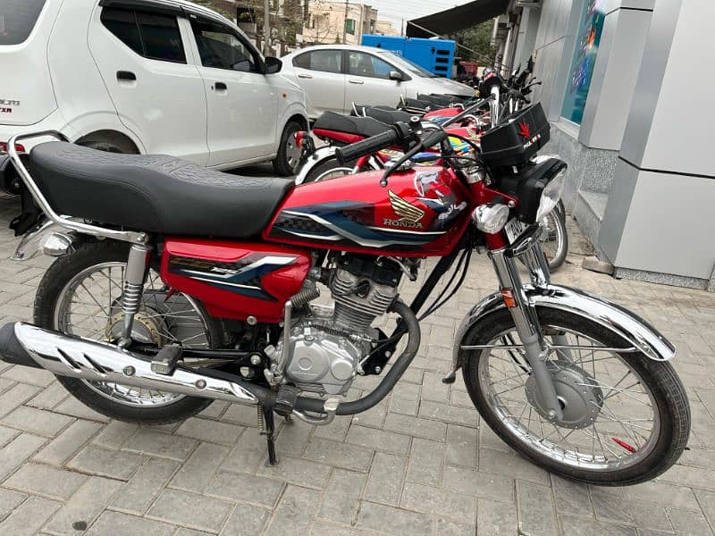 Honda 125 bike 2024 model ok condition urgent sale  honda 125 0