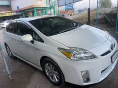 Toyota Prius Alpha 2010