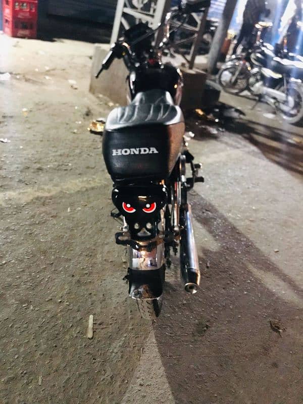 bicke ka kagaz nhi hai sirf transfor leter hai 8