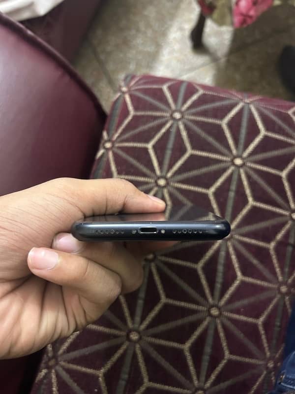 Iphone XR 128 Gb Non PTA 4