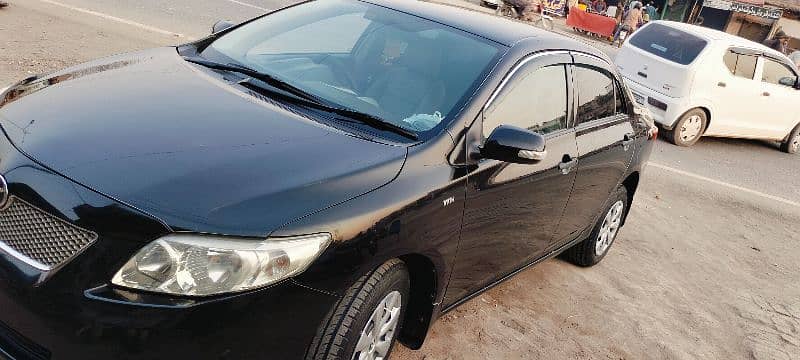 urgent sale Toyota Corolla GLI 2010/11 10